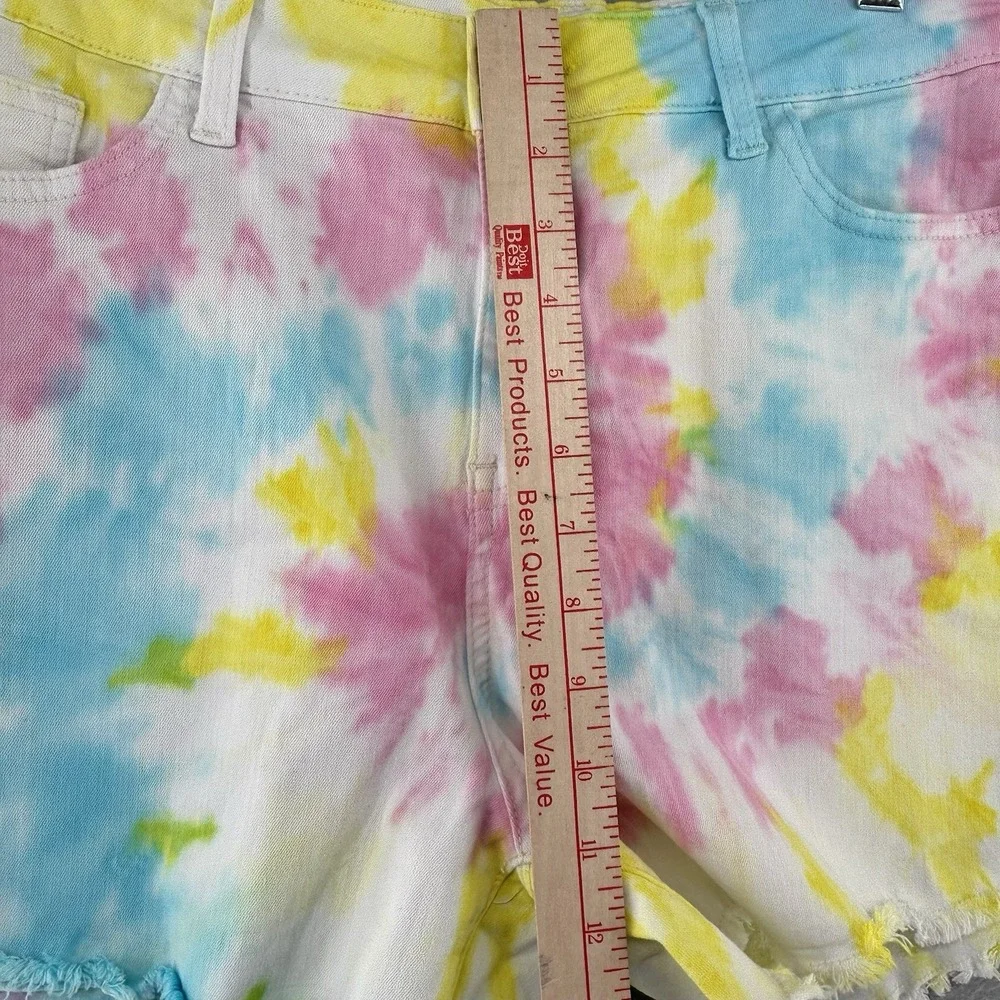 Judy Blue Womens Size X-Large Tie Dye Denim Shorts JB150082 Frayed Hem Stretch - Picture 4 of 7